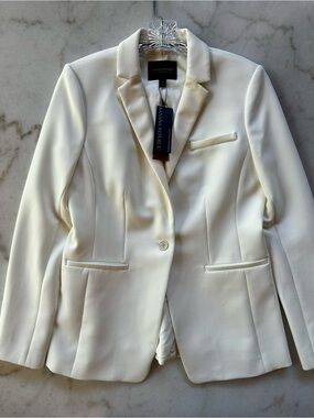NWT Banana Republic Women's White Ivory Single-Button Tailored Blazer